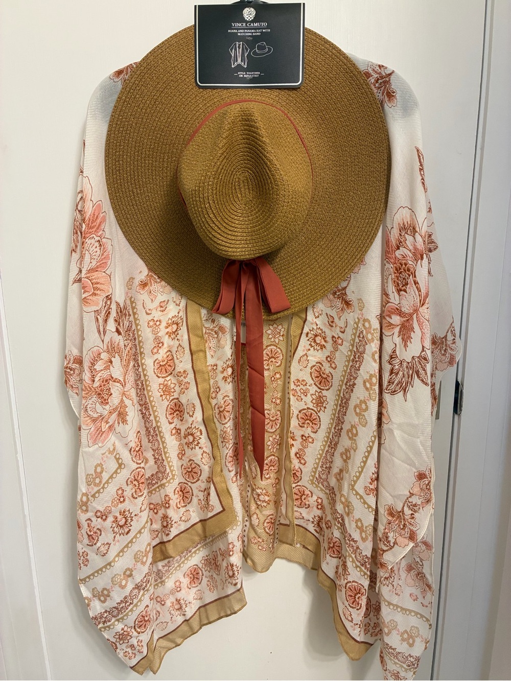 Vince Camuto Straw Sun Hat and Peach Floral Kimono Set. New With Tags.